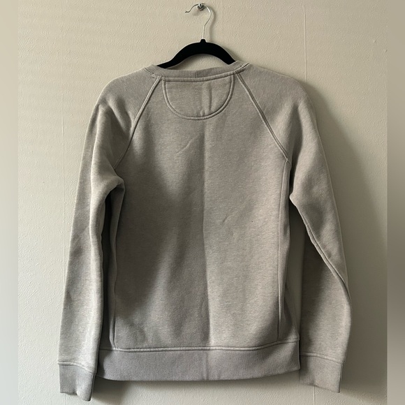 EUC Carhartt Gray Pullover Sweatshirt - Picture 5 of 8